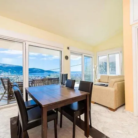 Andrea * סקאלה פוטאמיאס